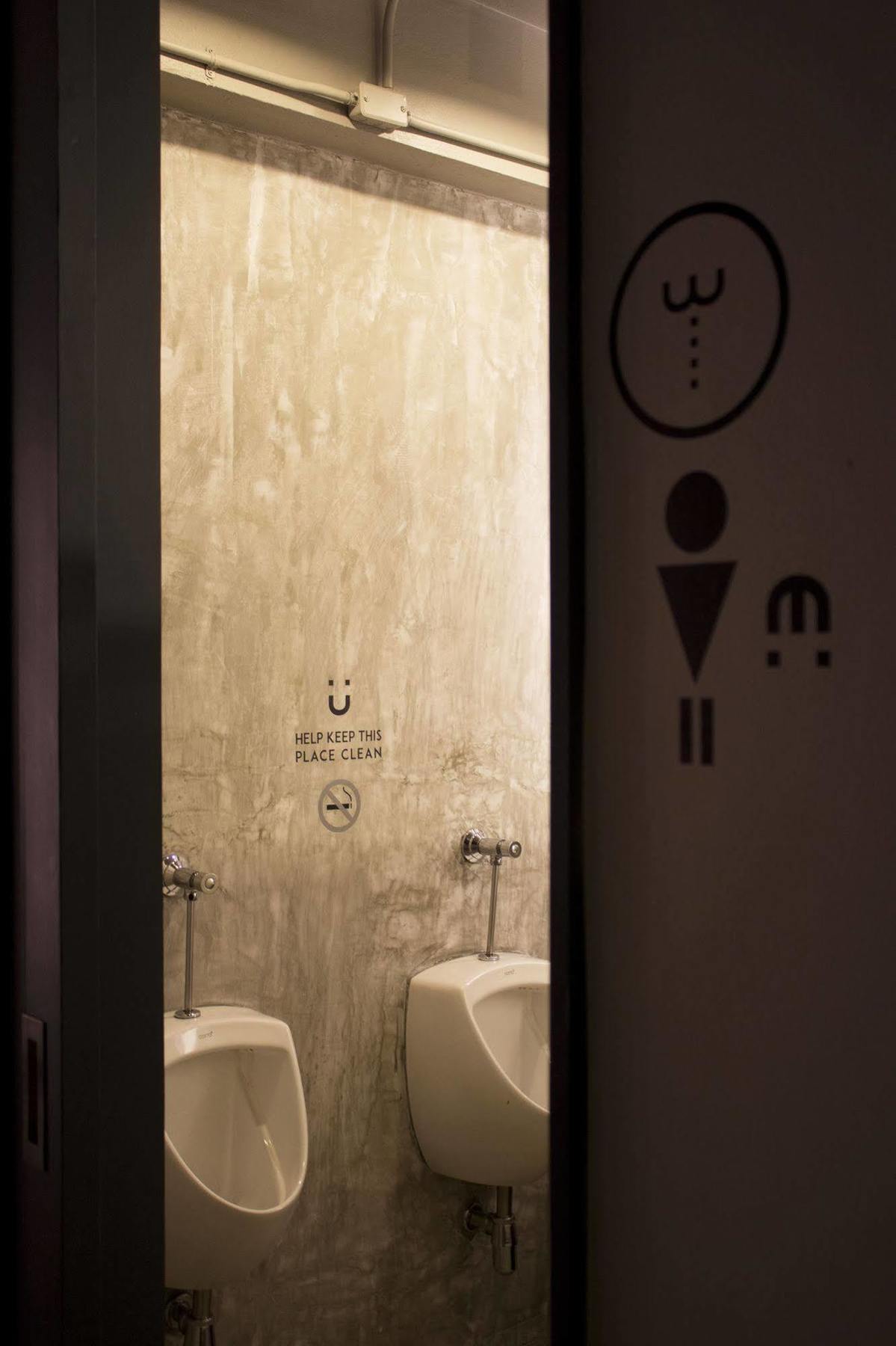 Slumber Bangkok Soi 1 호스텔 외부 사진